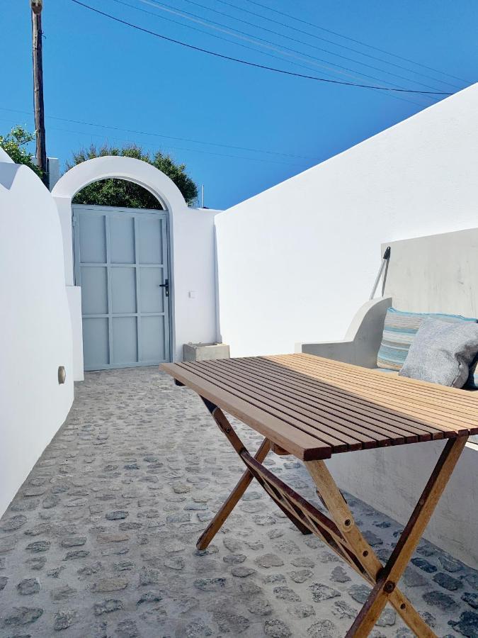 Poli Cave House Santorini Villa Фира Екстериор снимка