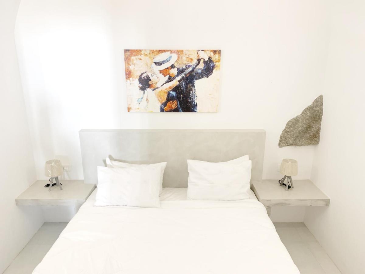 Poli Cave House Santorini Villa Фира Екстериор снимка