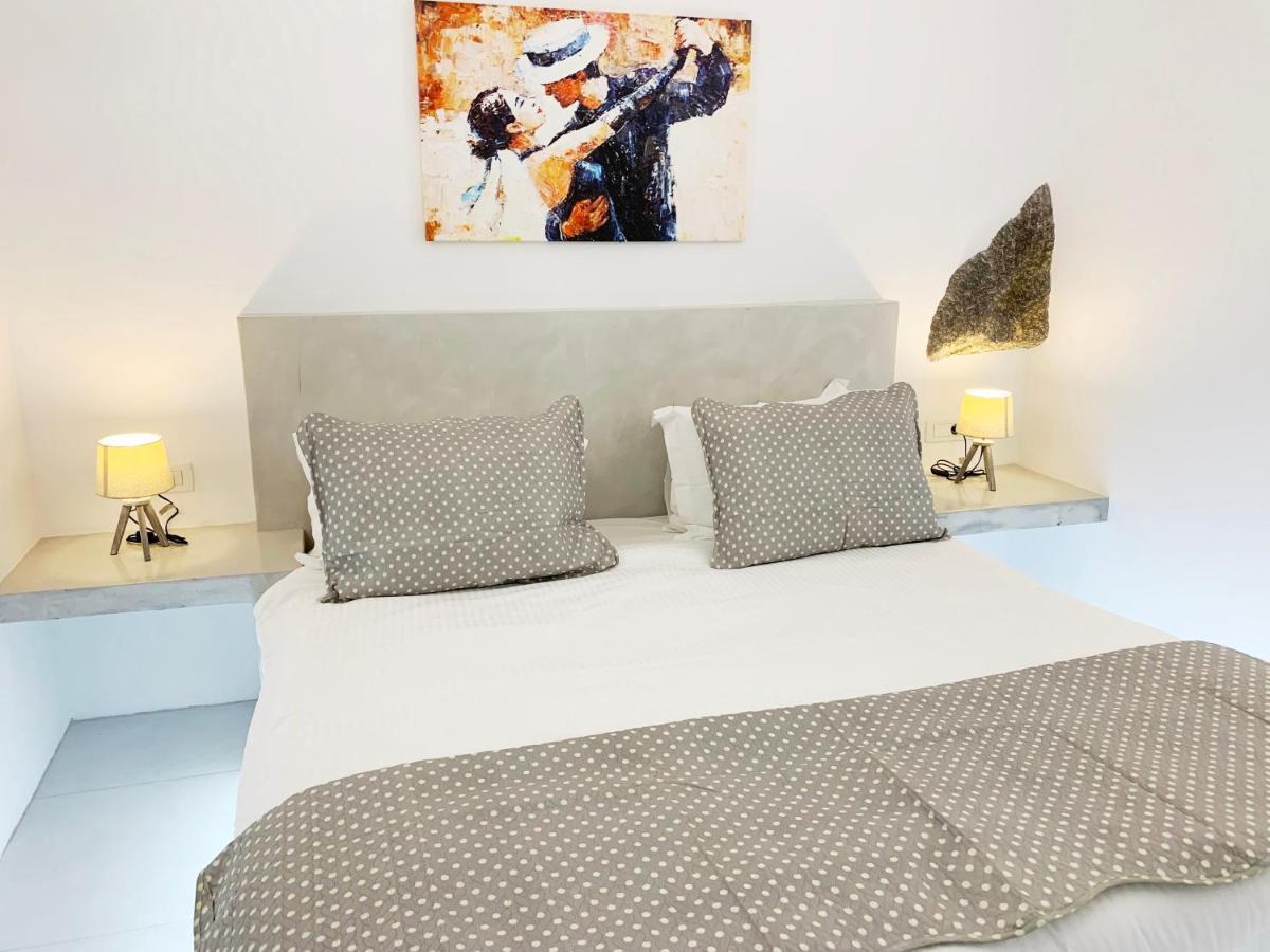 Poli Cave House Santorini Villa Фира Екстериор снимка