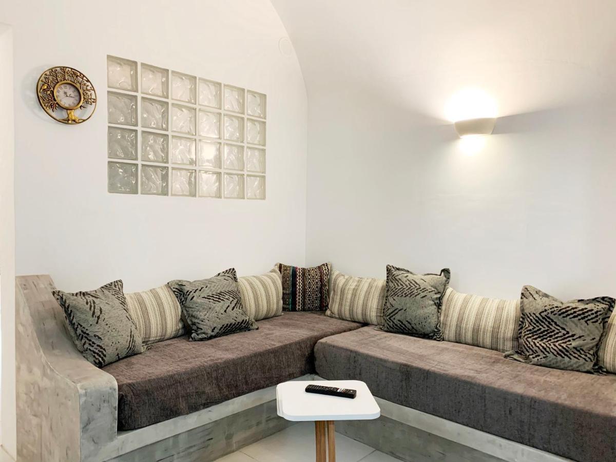 Poli Cave House Santorini Villa Фира Екстериор снимка