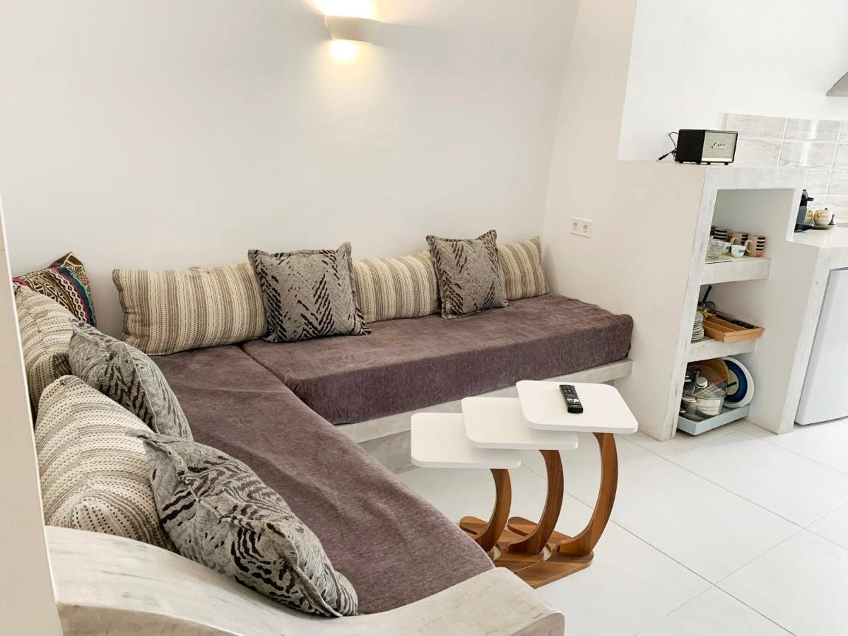 Poli Cave House Santorini Villa Фира Екстериор снимка