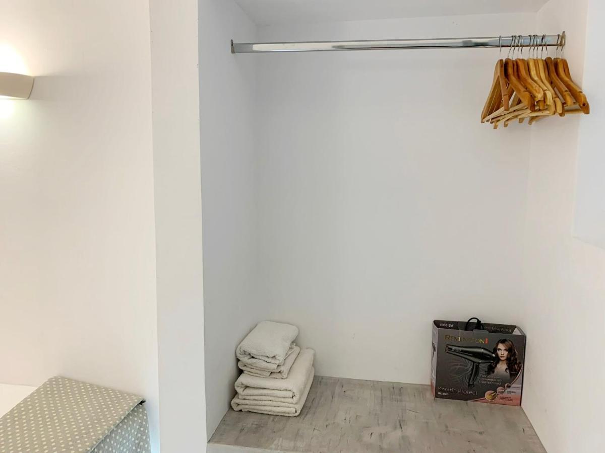 Poli Cave House Santorini Villa Фира Екстериор снимка