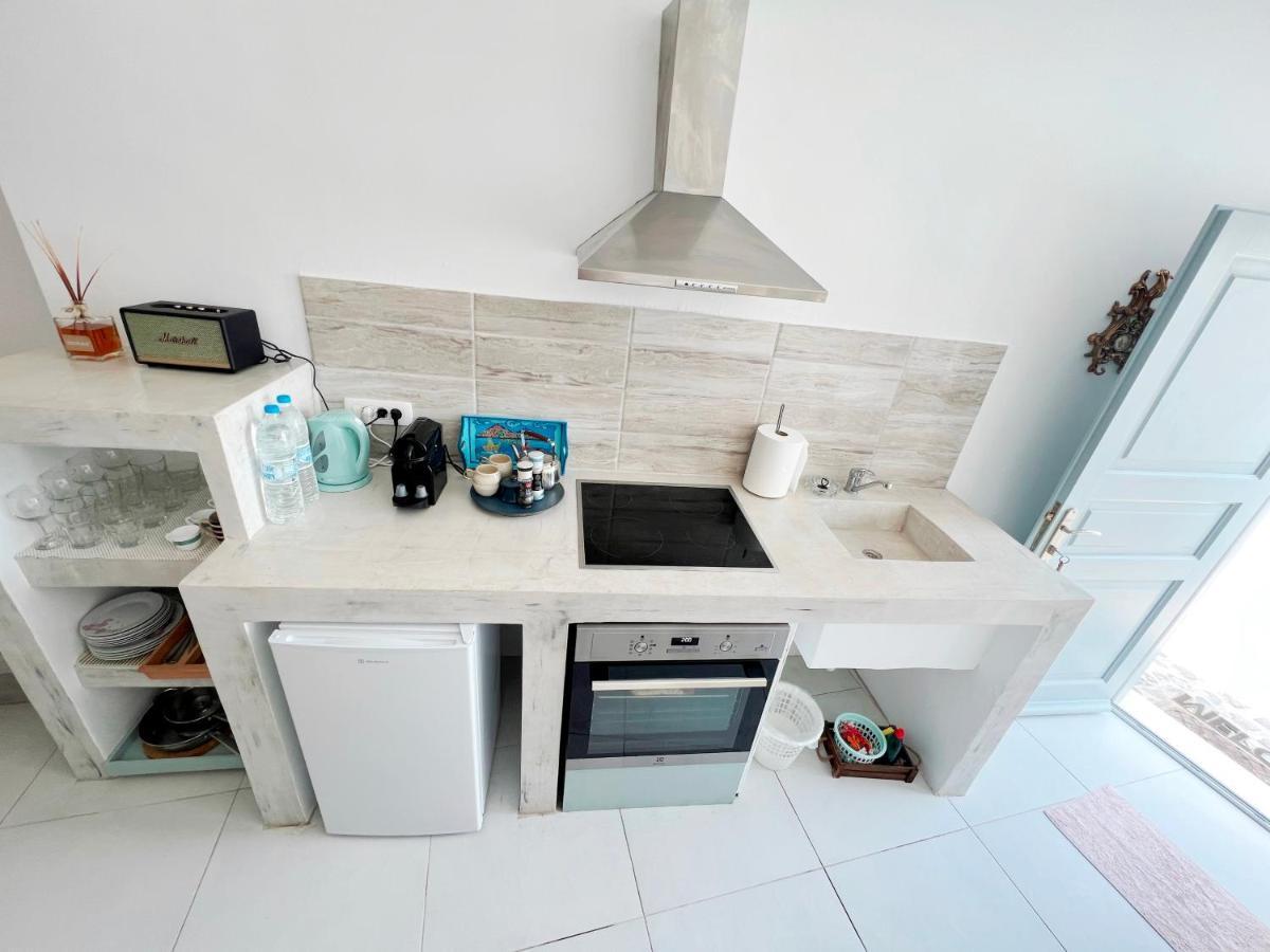 Poli Cave House Santorini Villa Фира Екстериор снимка